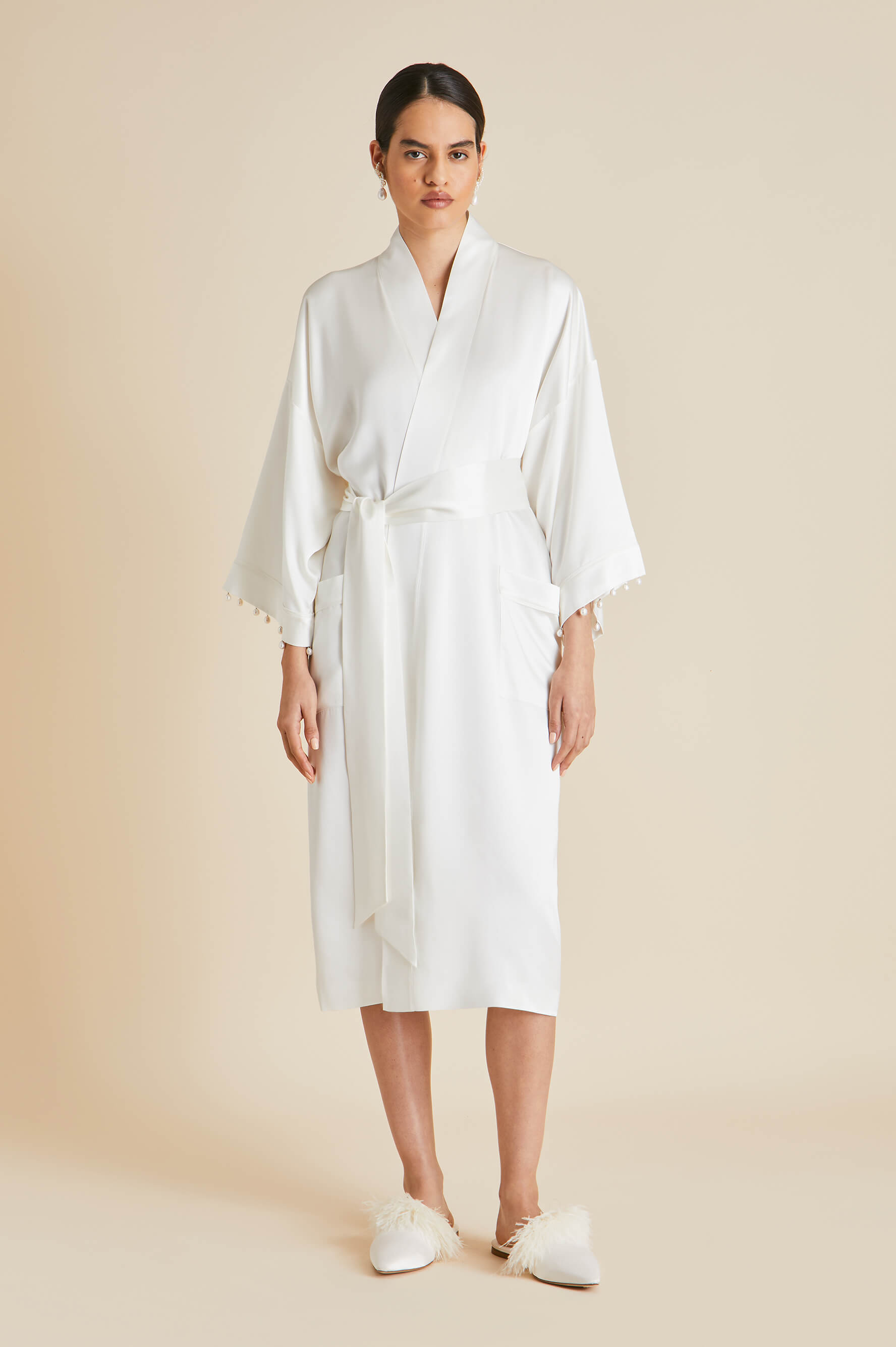 Sabine Ivory Pearl Robe in Silk Satin