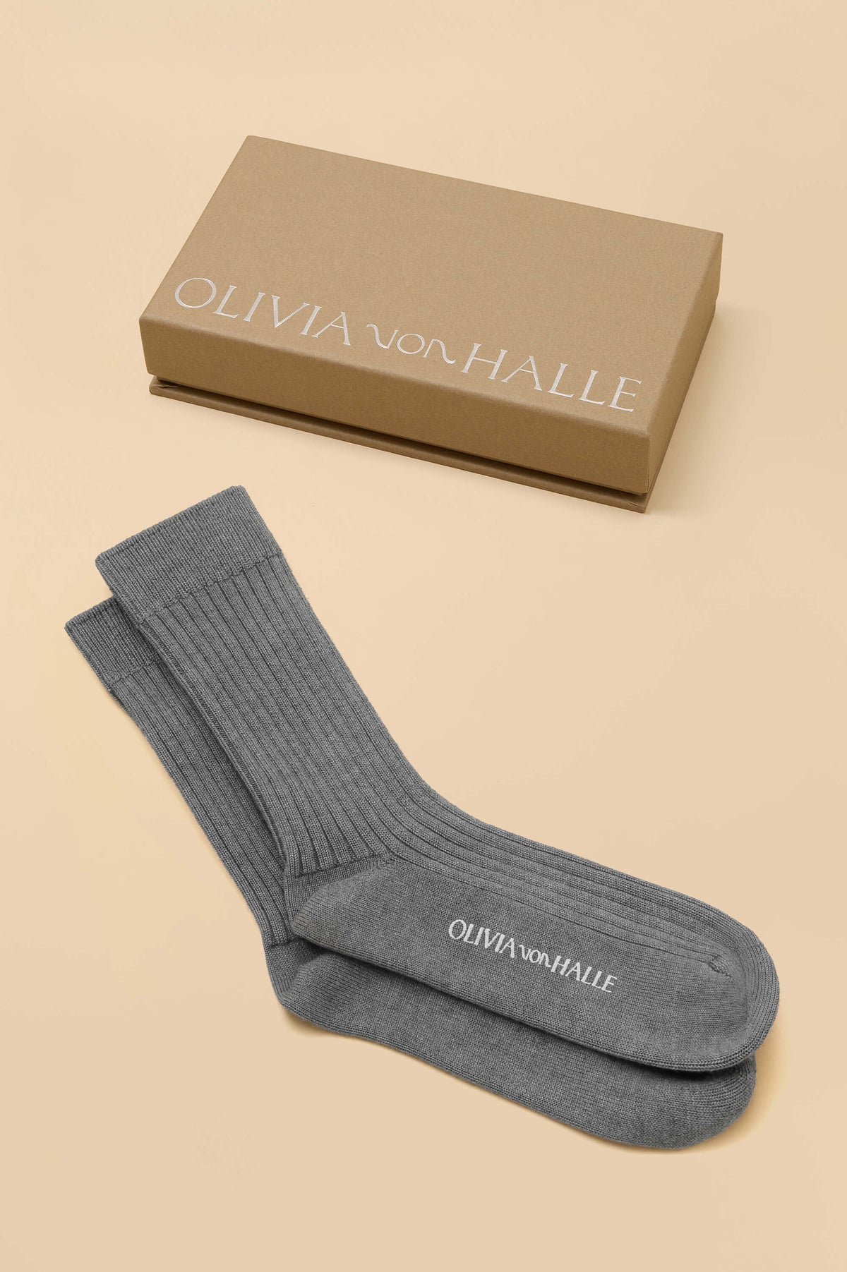Spencer London Grey Socks in Silk-Cashmere