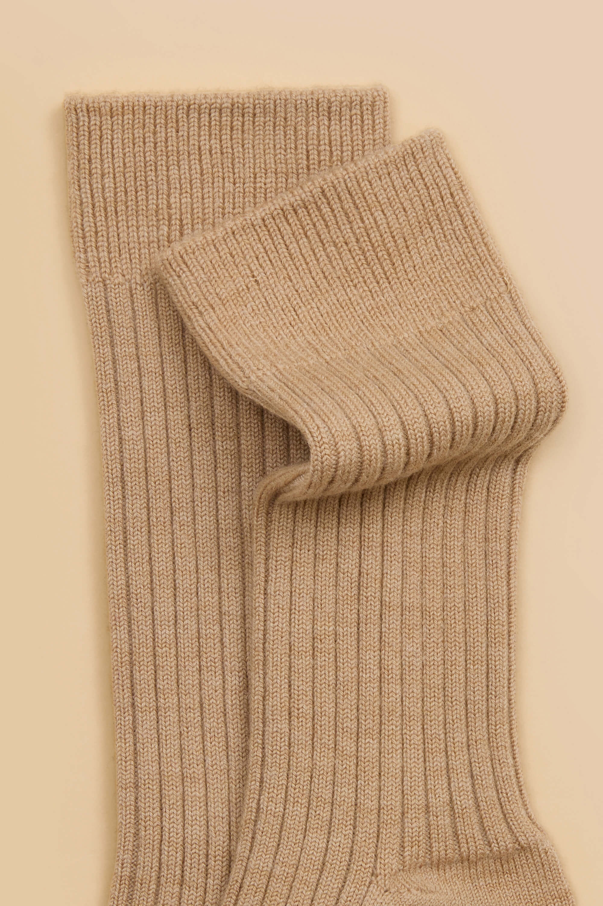 spencer shanghai camel socks in silk-cashmere 