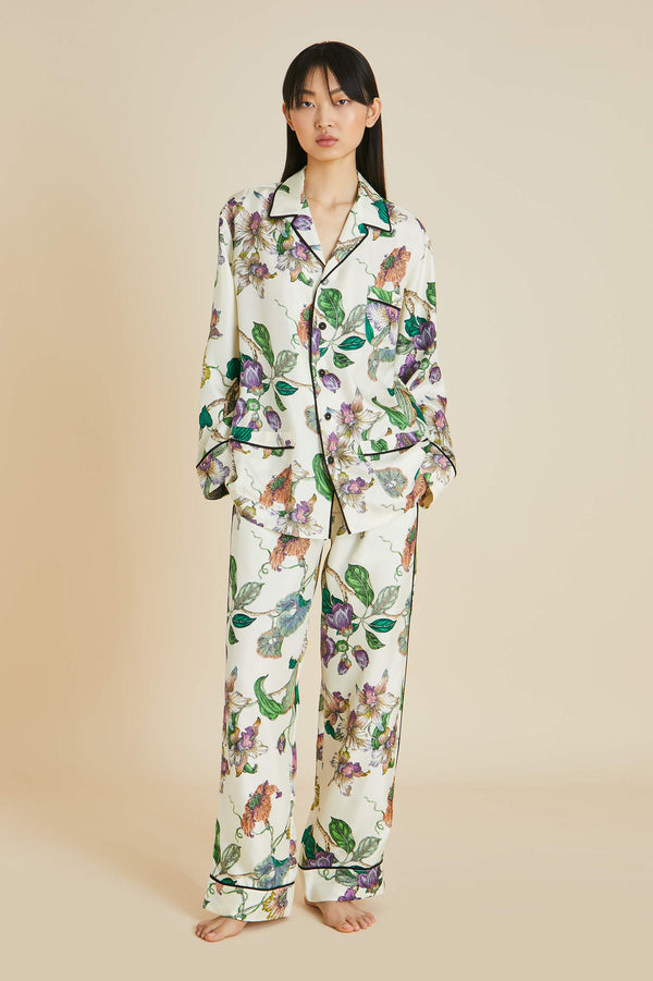 The Coco Oyster Ivory  Olivia von Halle's Classic Luxury Pyjama