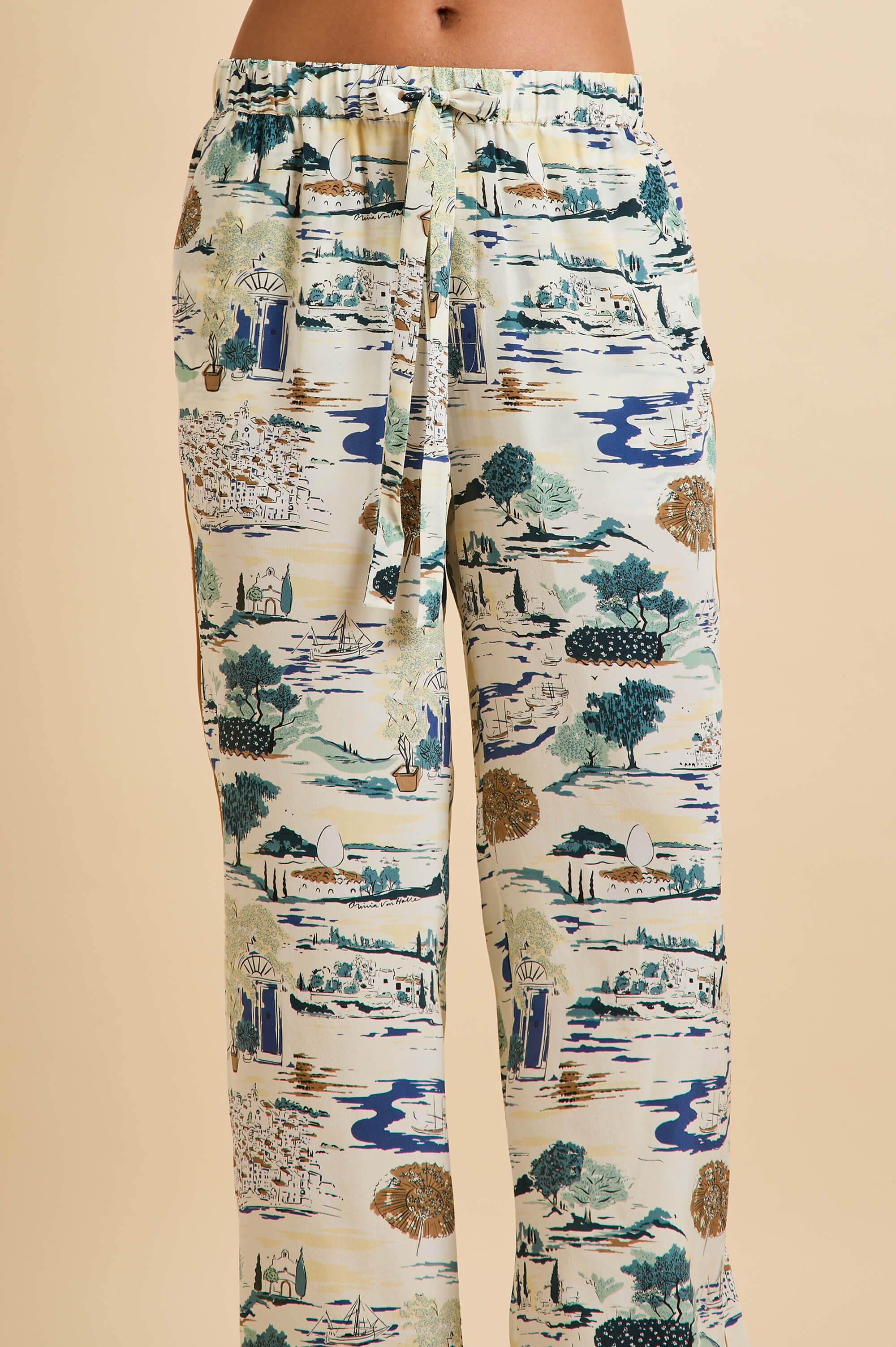Yves Cadaqués Cream Landscape Pajamas in Silk Crêpe de Chine