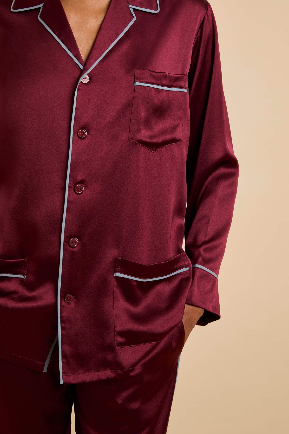 yves tawney red pyjamas in silk satin 