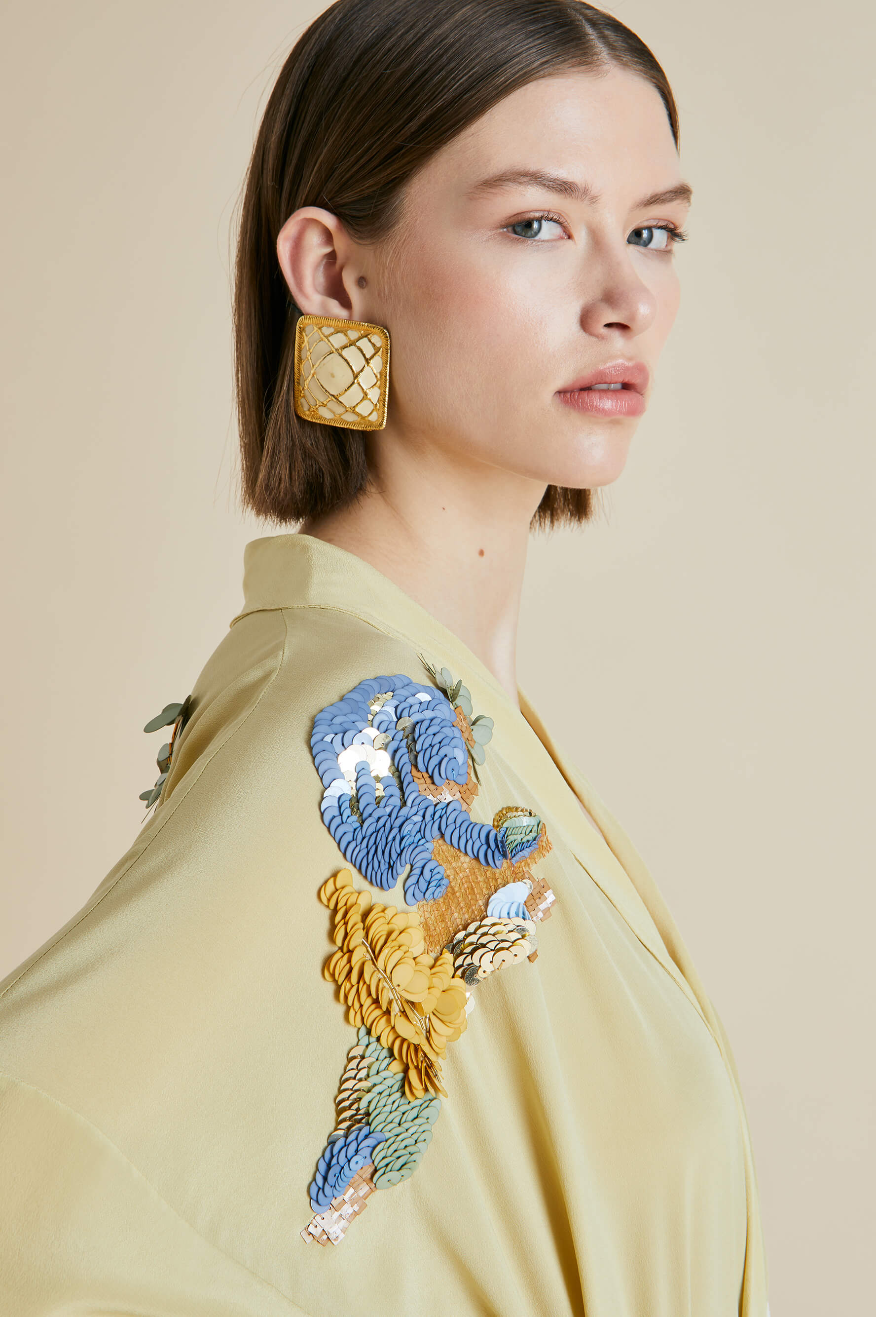 Amaya Demoiselle Yellow Mountain Silk Crêpe De Chine Robe