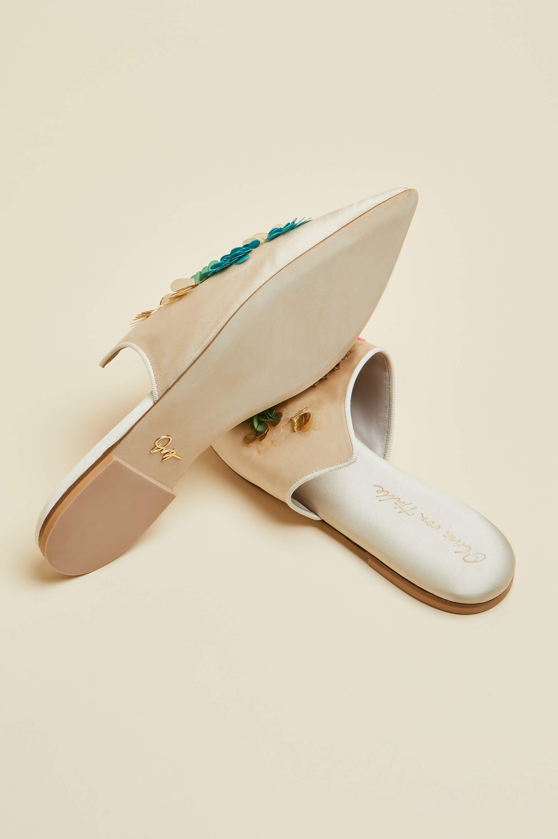 Contessa Caladrius Cream Floral Silk Satin Slippers