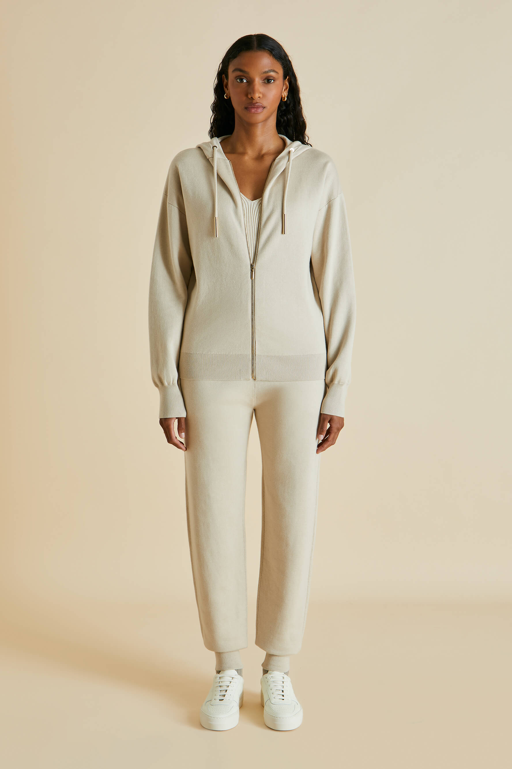 Della Kasbah Cream Tracksuit in Silk-Cashmere