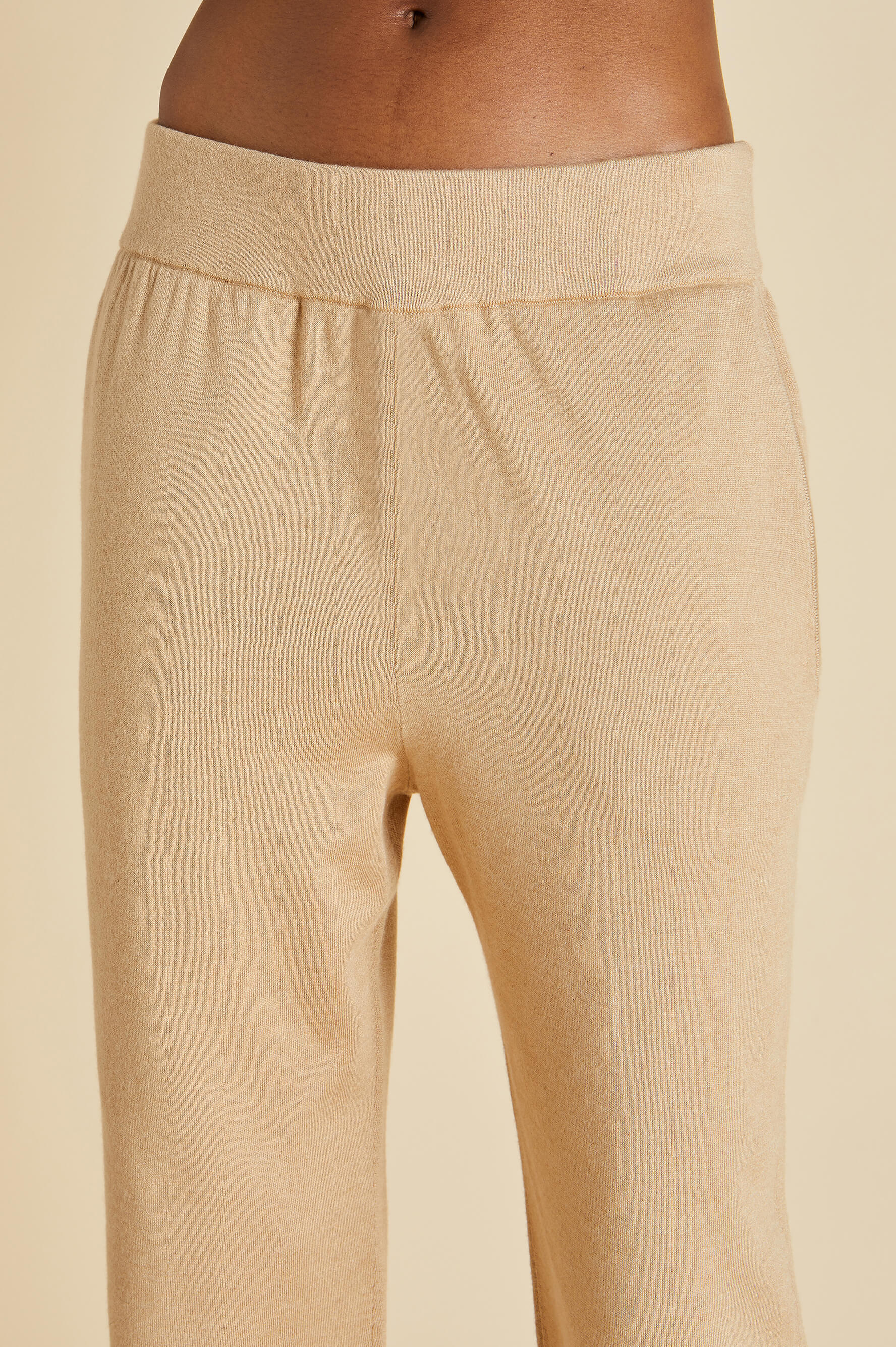 Gia Shanghai Beige Tracksuit in Silk-Cashmere