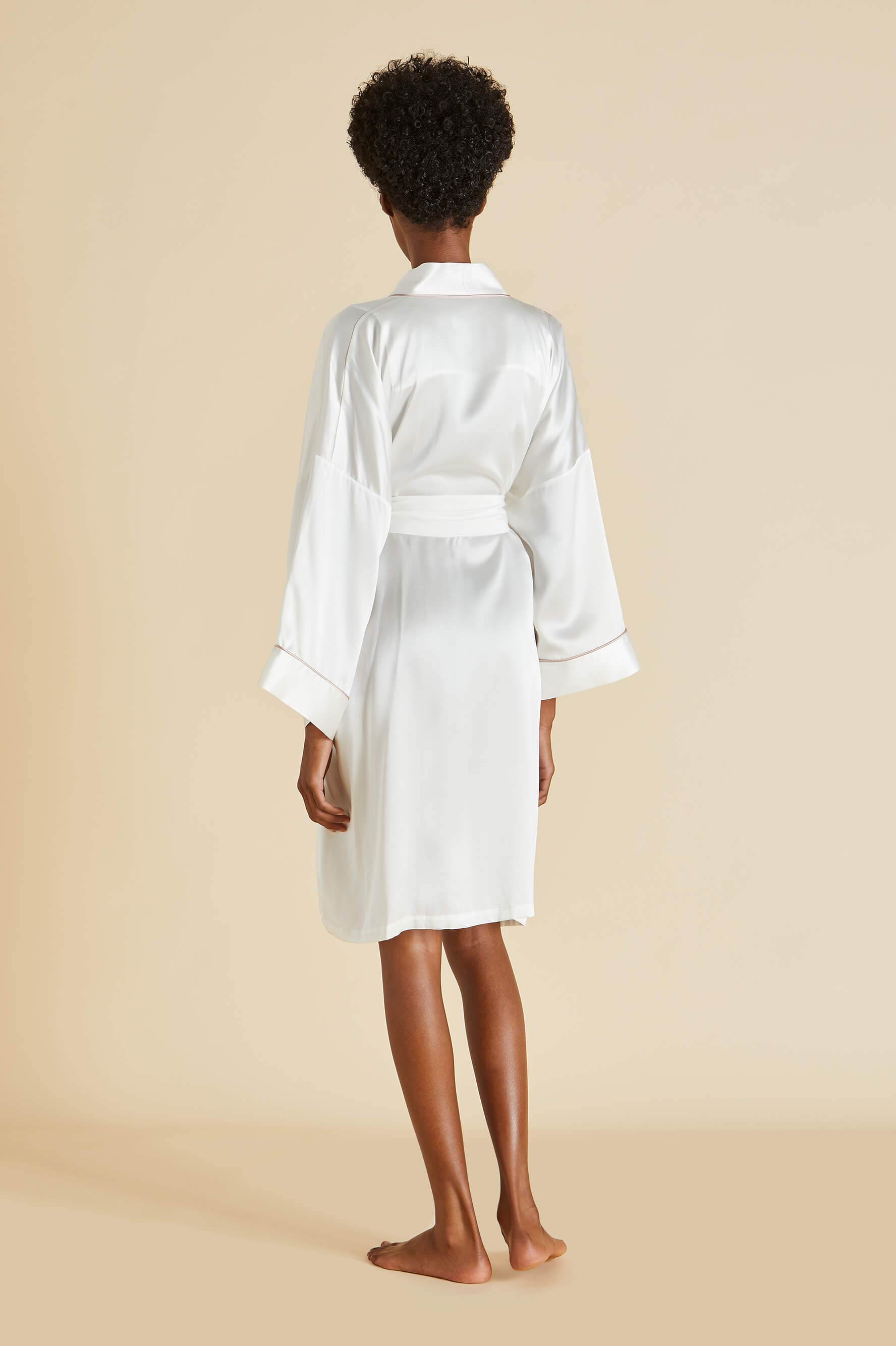 Mimi Ivory Oyster Robe in Silk Satin