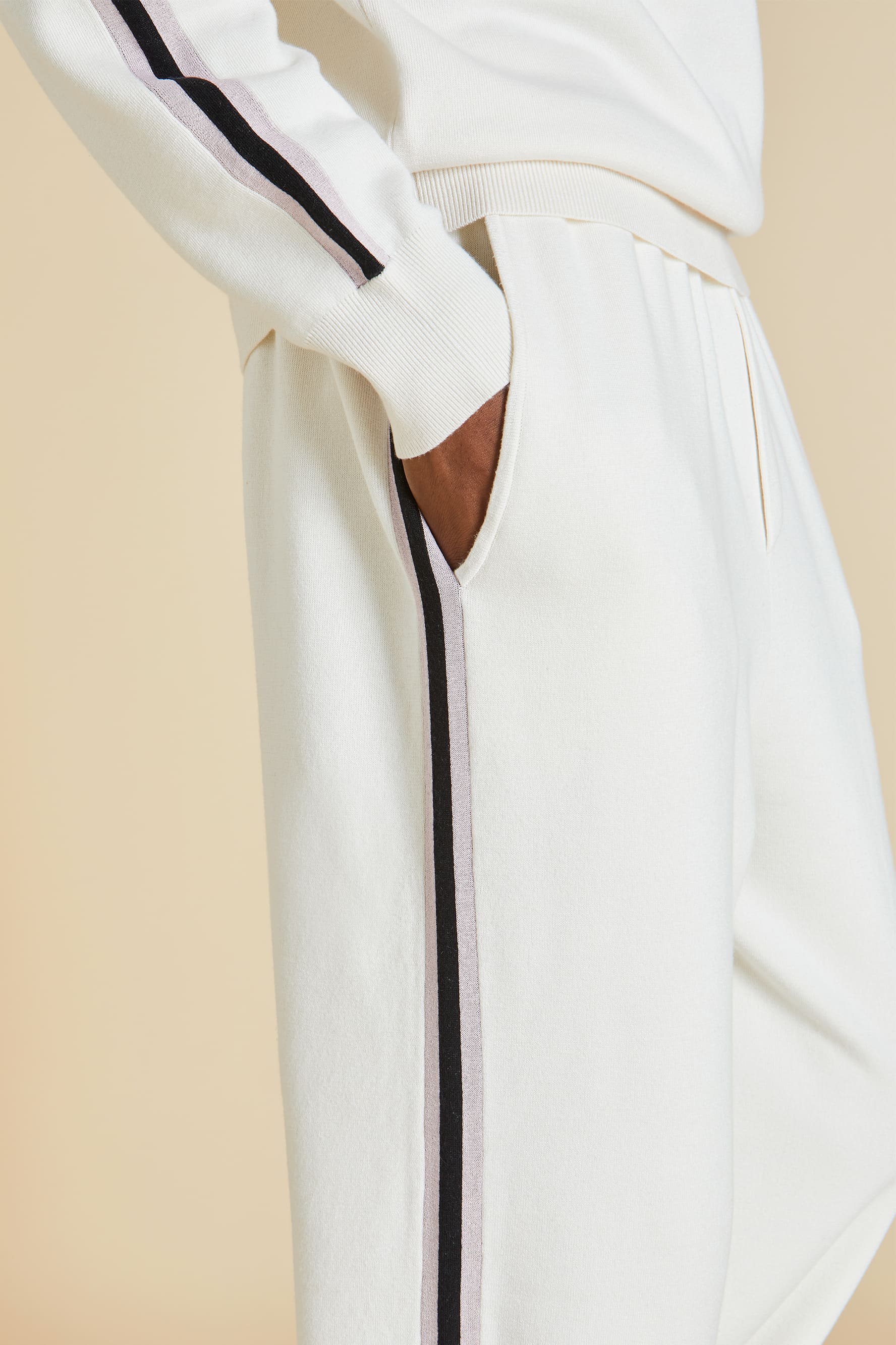 Missy Alaska Ivory Tracksuit in Silk-Cashmere