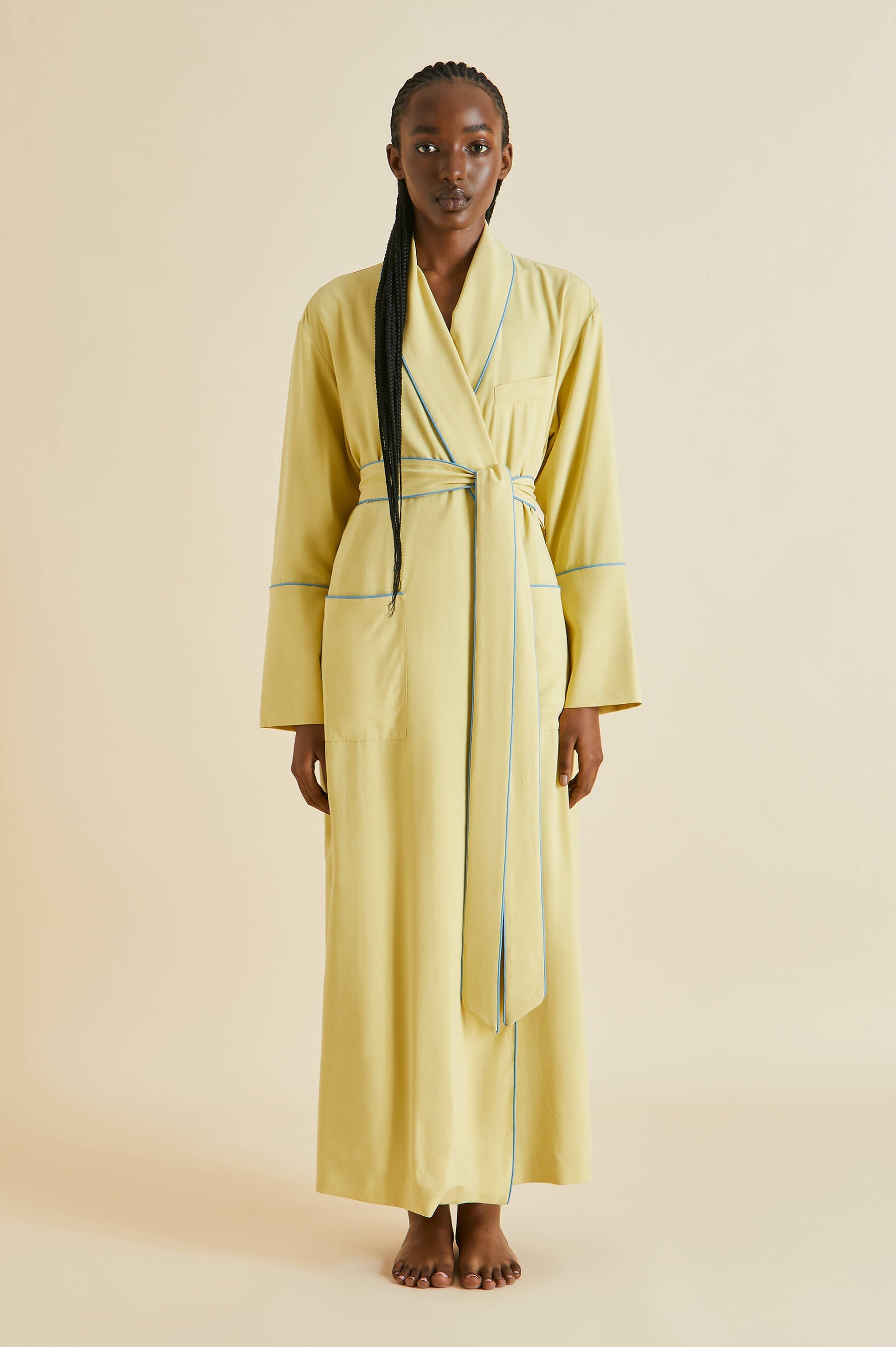 Mennagio Lined Velvet Dressing Gown | New & Lingwood
